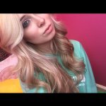 Profile Picture of Chloe Pedersen (@chloenicolemusic) on Instagram