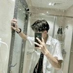 Profile Picture of kimVarell킴 바렐 (@hyunnkimvrl) on Instagram