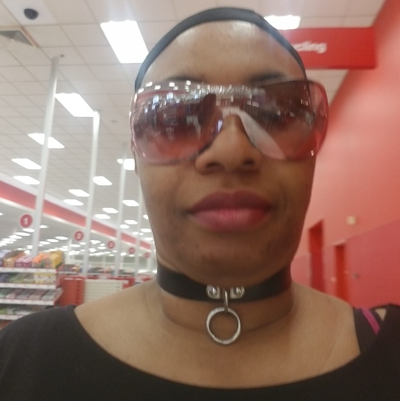 Profile Picture of Precious Young-patterson (@pyoungpatt) on Poshmark