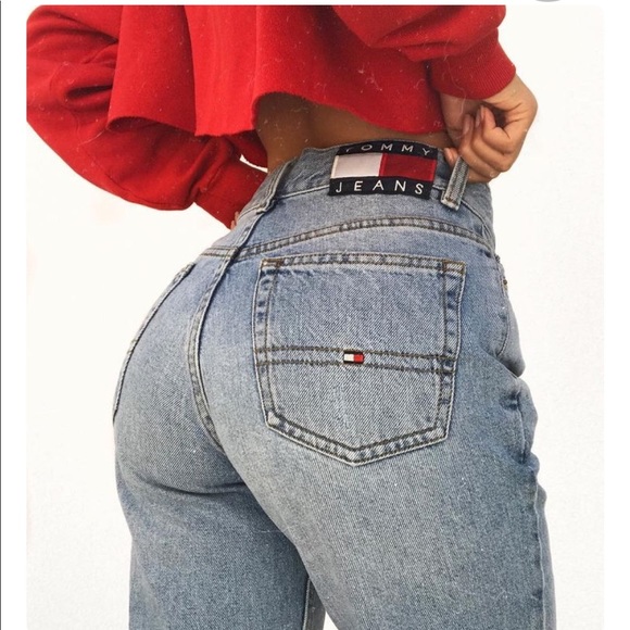 Profile Picture of Melody Mackner (@issa_melody) on Poshmark