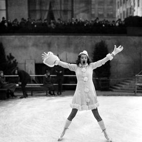 Profile Picture of Ivy Bishop (@girlwitthecurl) on Pinterest