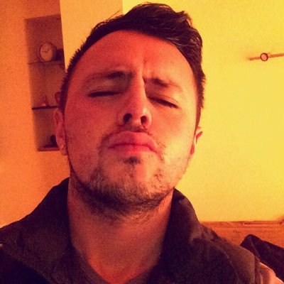 Profile Picture of Abraham Landeros (@EseLandiie) on Twitter
