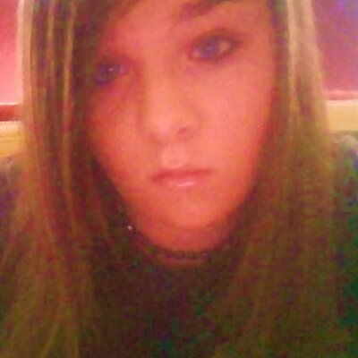 Profile Picture of Hillary Cummings (@chickygurl13) on Twitter