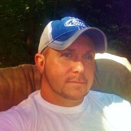 Profile Picture of Tony Irons (@boneztony73) on Twitter