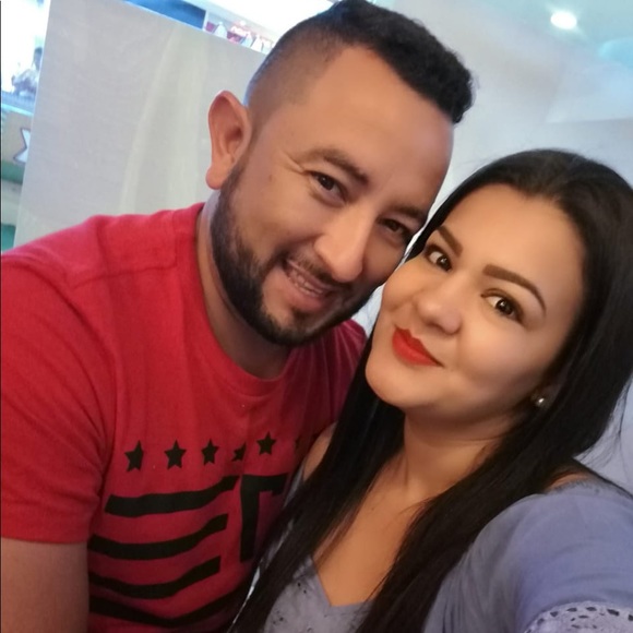 Profile Picture of Mauricio Murillo (@maumurillo27) on Poshmark