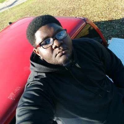Profile Picture of Demitrious Bell (@Itz_Tha_NewGuy) on Twitter