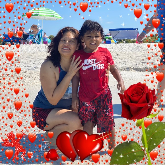 Profile Picture of Micaela Rivera (@micaelariver772) on Poshmark