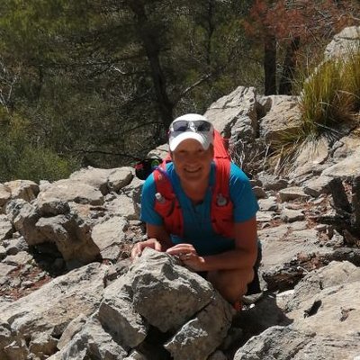 Profile Picture of Nicola Perry-gower (@perrynic) on Twitter