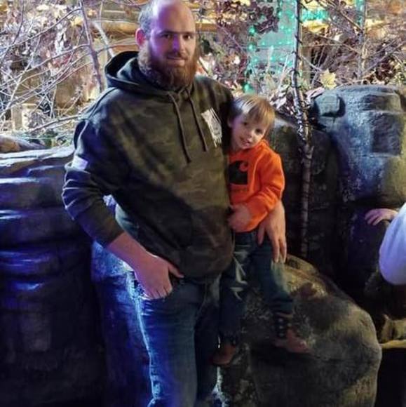 Profile Picture of Kyle Swets (@kyleswets) on Poshmark