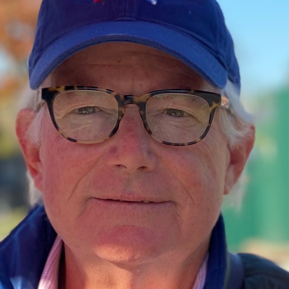 Profile Picture of Farlow Blakeslee (@farlowblakeslee) on Poshmark