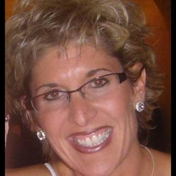 Profile Picture of Sheryl Lauricella milasky (@milaskys) on Poshmark