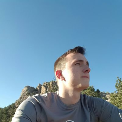 Profile Picture of Michael Kreutzer (@MikeKreutzer22) on Twitter