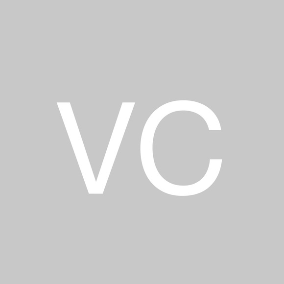 Profile Picture of Vicente Cisneros (@vicentecisne591) on Poshmark