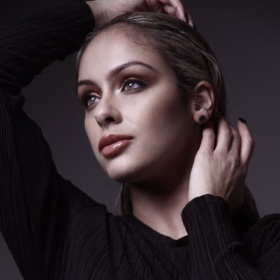 Profile Picture of ZEHRA ZEM (@Zehra_ZEM) on Twitter