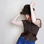 Profile Picture of Brenda Goldstein >>artist (@studiobrendagoldstein) on Instagram