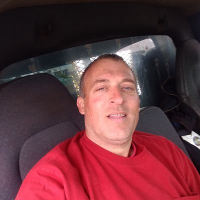 Profile Picture of James Richard Bowe (@JamesRichardBo5) on Twitter