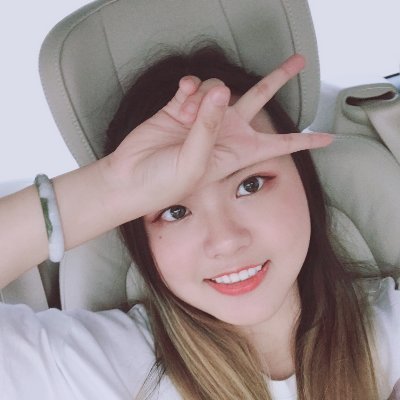 Profile Picture of Alice Zheng (@AliceqzUW) on Twitter