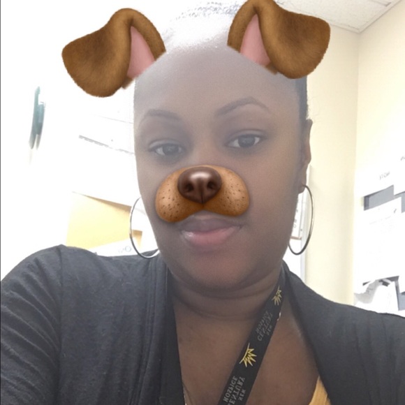 Profile Picture of Brittany Clanton (@brit1024) on Poshmark