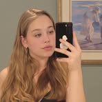 Profile Picture of Danielle Adolfsen (@danielle.adolfsen) on Facebook