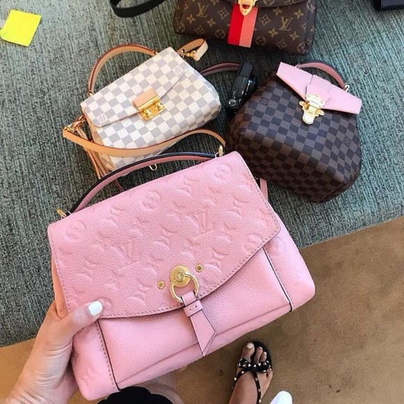 Profile Picture of Michele Long (@michele9210) on Poshmark