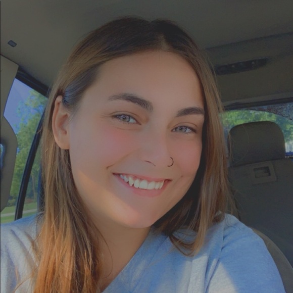 Profile Picture of Ericka Chadwell (@erickaababby) on Poshmark