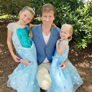 Profile Picture of Bryan Brown (@illustone) on Instagram