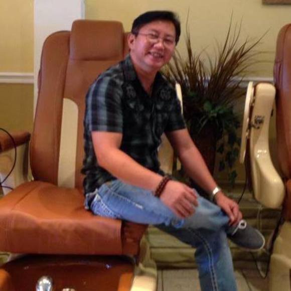 Profile Picture of Kevin Hung (@kevinanhtho) on Poshmark