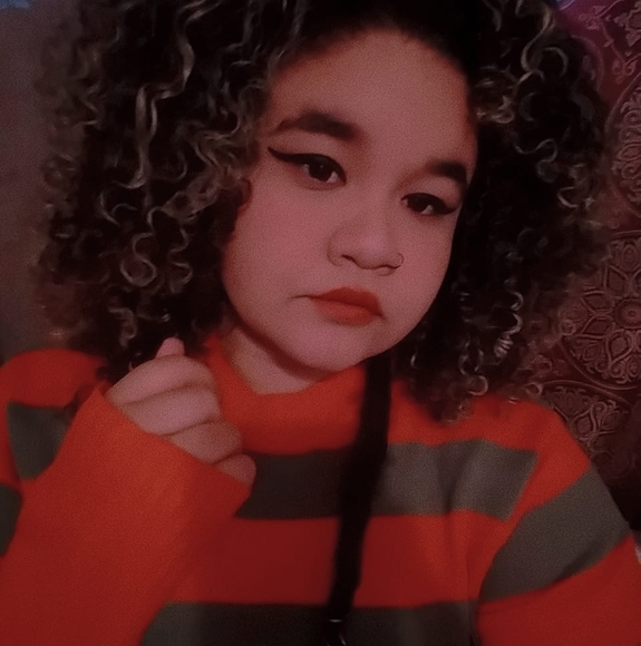 Genesis Rey rosa - Poshmark Profile Picture of Genesis Rey rosa (@genereyrosa28) on Poshmark