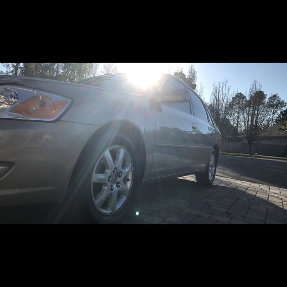 Profile Picture of Chaz Lachina (@chazlachina) on Poshmark