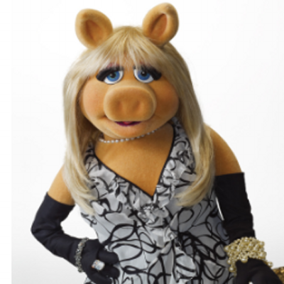 Profile Picture of Stacie Curtis (@staciedevereaux) on Twitter