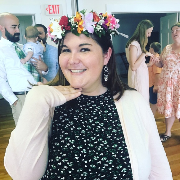 Profile Picture of Katelyn Schneider (@katelyns0521) on Poshmark