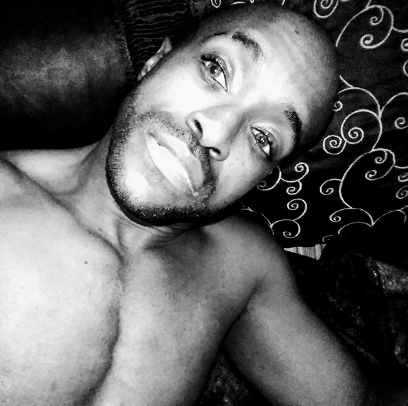 Profile Picture of Andre Washington (@iamandre3121) on Poshmark