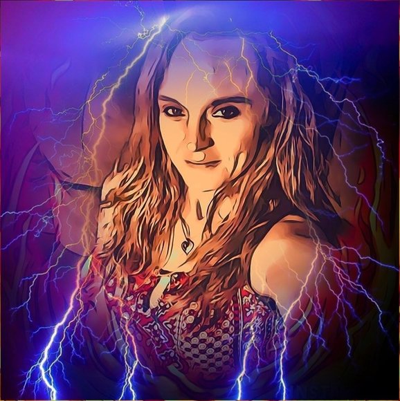 Profile Picture of Bitsy Golden (@bitsygolden) on Poshmark