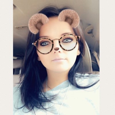 Profile Picture of Veronica Olivier (@Veronic33469893) on Twitter