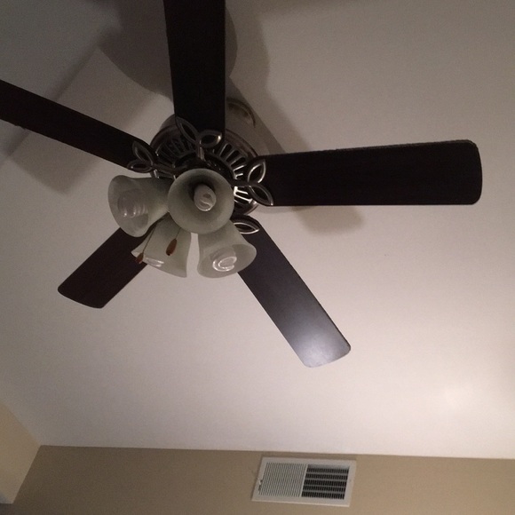 Profile Picture of Dylan Burris (@dburris4) on Poshmark