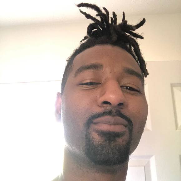 Profile Picture of Brence Jackson (@brence18) on Poshmark