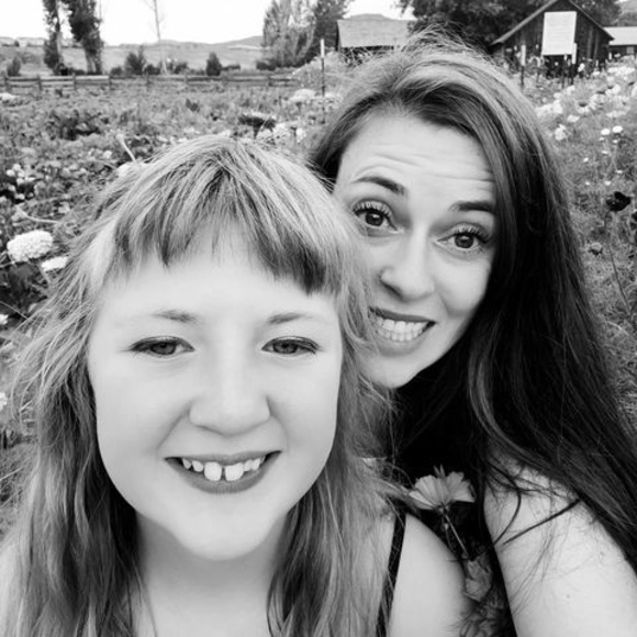 Profile Picture of Kate Davis (@katedavis09) on Poshmark