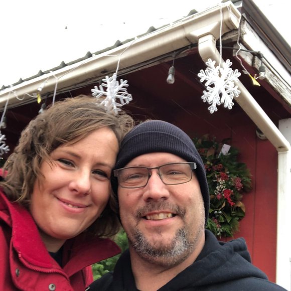Profile Picture of Emily n jason Degrande (@edegrande) on Poshmark