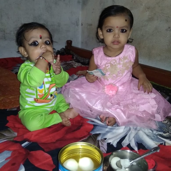 Profile Picture of Neelam Tiwari (@neelamt026) on Poshmark