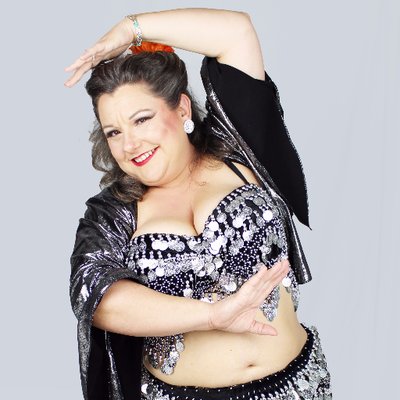 Profile Picture of Sara Shrapnell (@Letsbellydance) on Twitter