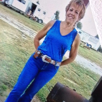 Profile Picture of Tracey Mullins (@TmullinsTracey) on Twitter