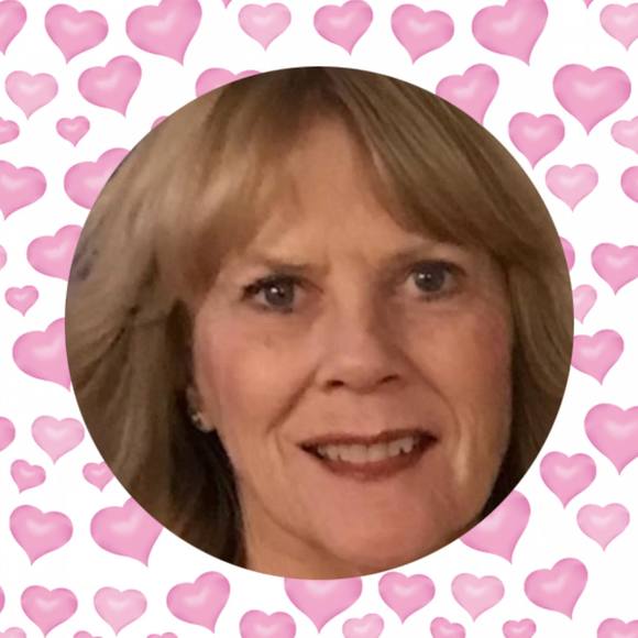 Profile Picture of Nancy Epperhart (@nancyepperhart) on Poshmark