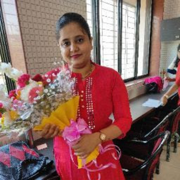 Profile Picture of Asmita Corriea (@asmitacorriea) on Poshmark