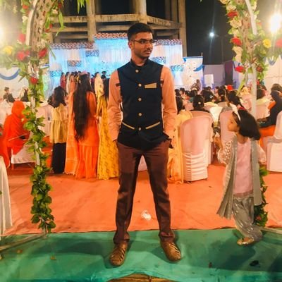 Profile Picture of Hamza Ansari (@Hamzaansari3631) on Twitter