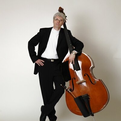 Profile Picture of Kim H Lantz (@kimbuchaPup) on Twitter