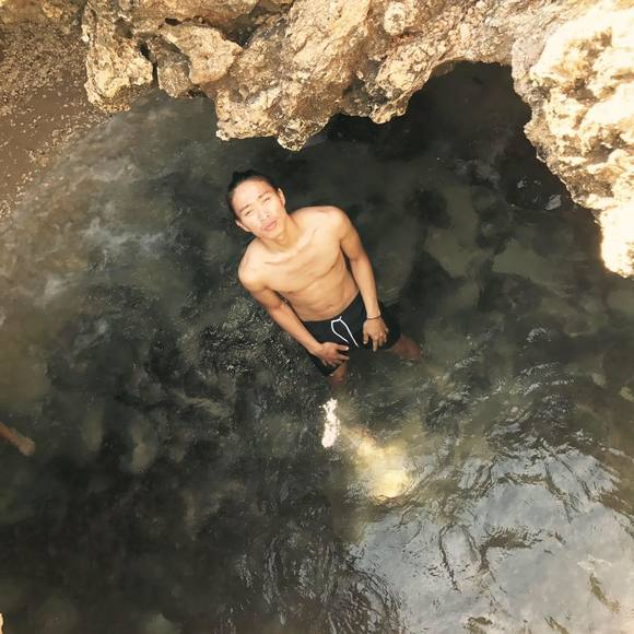 Profile Picture of Patrick Panganiban (@ppanganiban) on Poshmark
