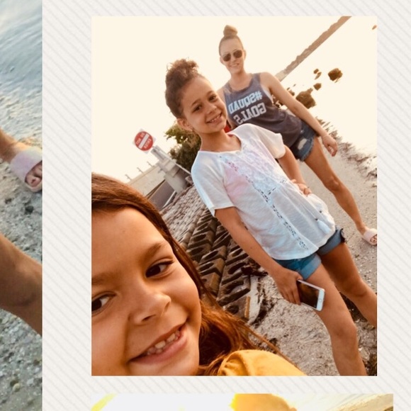 Profile Picture of Stacey Cardozo (@s_cardozo1575) on Poshmark