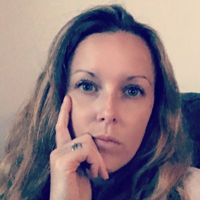 Profile Picture of Karen Blackman (@Roost1981) on Twitter