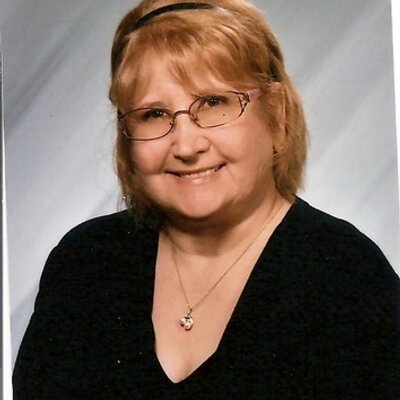 Profile Picture of Tina Waring (@tmw92661) on Twitter