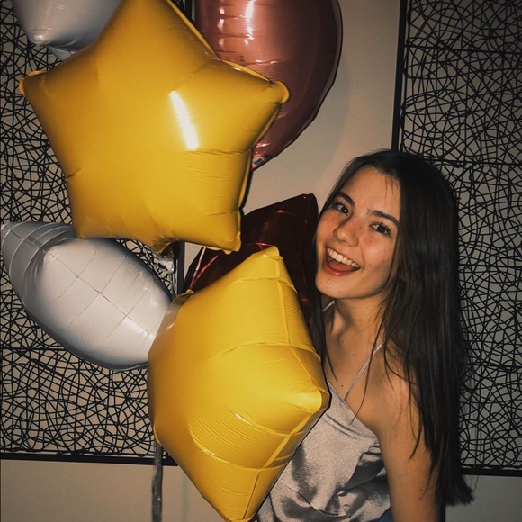 Profile Picture of Emily Matzick (@emilymatzick) on Poshmark